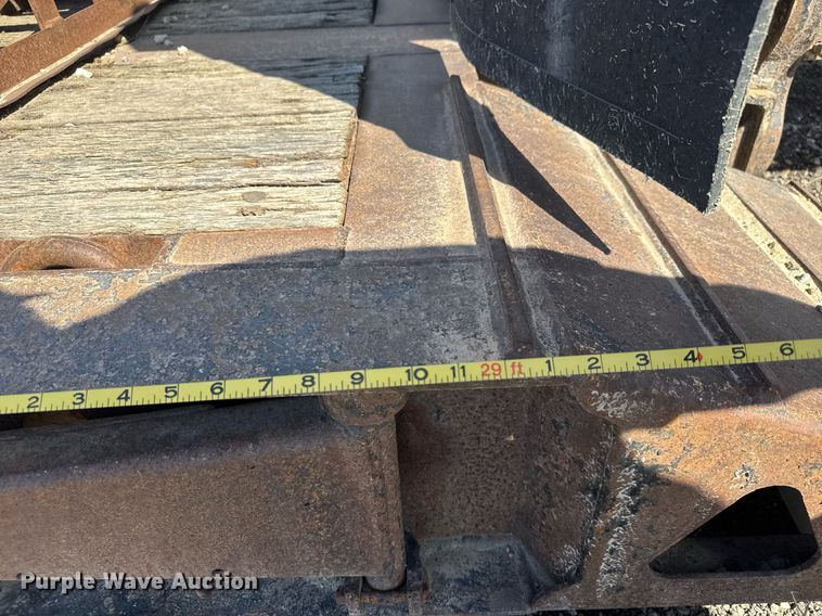 image for item EQ1194 2003 Trail King TK60MG-482 lowboy equipment trailer