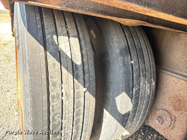 image for item EQ1194 2003 Trail King TK60MG-482 lowboy equipment trailer