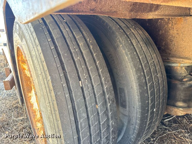 image for item EQ1194 2003 Trail King TK60MG-482 lowboy equipment trailer