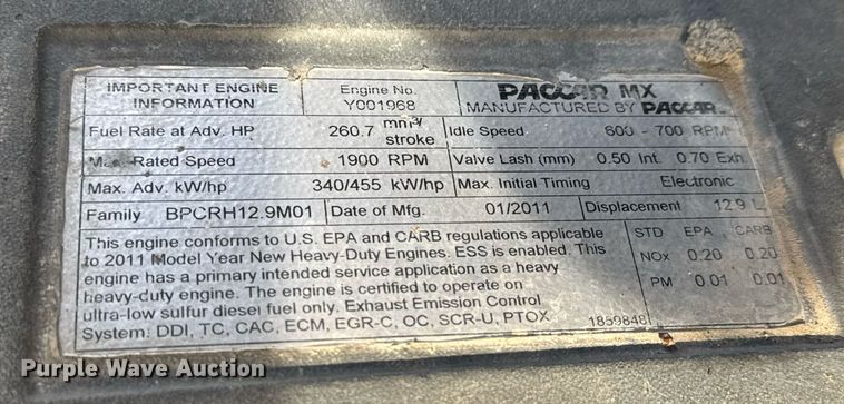 image for item EQ1228 2012 Kenworth T660 semi truck