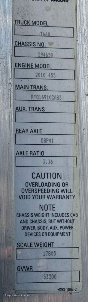 image for item EQ1228 2012 Kenworth T660 semi truck