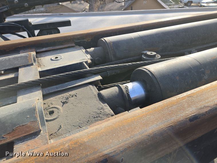 image for item EQ6847 2011 Mack GU713 roll-off container truck