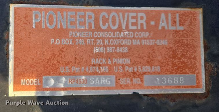 image for item EQ6849 2007 Mack Granite CV713 roll-off container truck