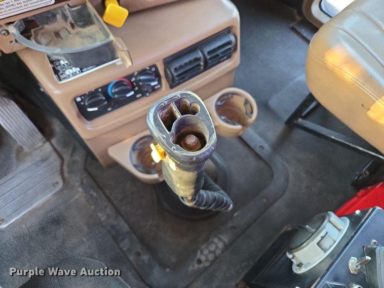 image for item EQ6849 2007 Mack Granite CV713 roll-off container truck