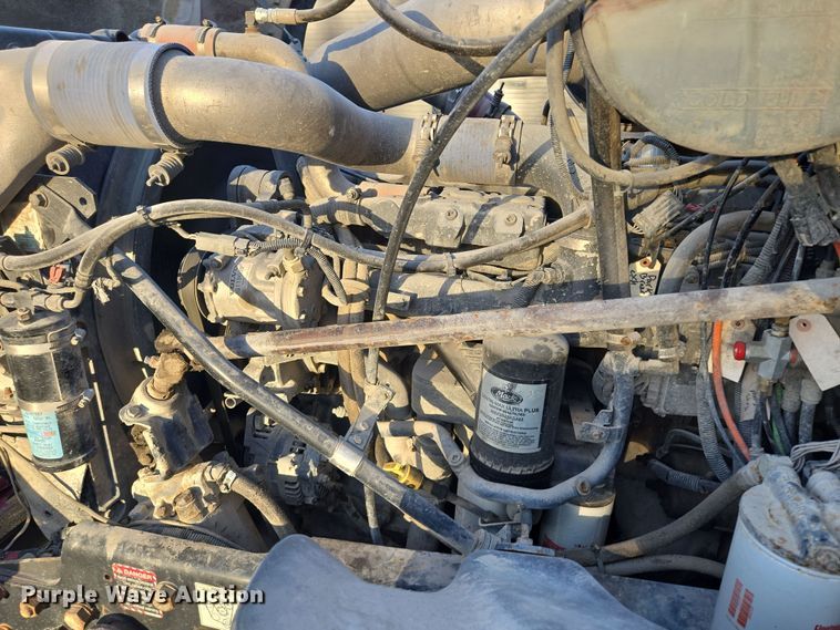 image for item EQ6849 2007 Mack Granite CV713 roll-off container truck