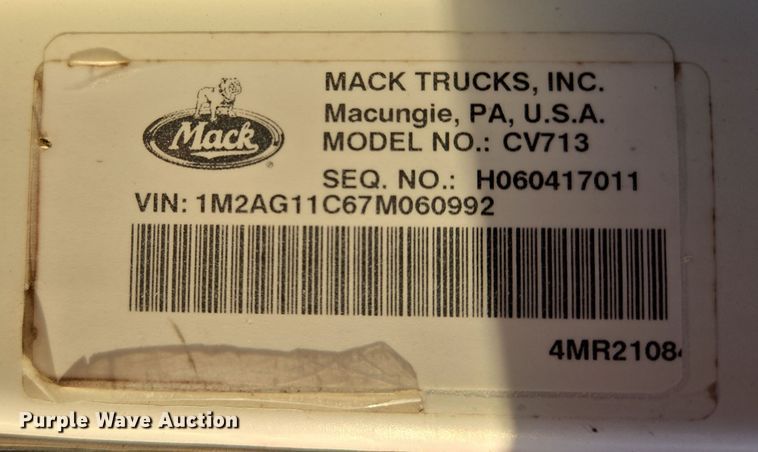 image for item EQ6849 2007 Mack Granite CV713 roll-off container truck