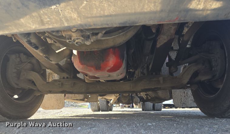 image for item EQ6860 2014 Peterbilt 579 semi truck