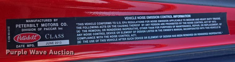 image for item EQ6860 2014 Peterbilt 579 semi truck