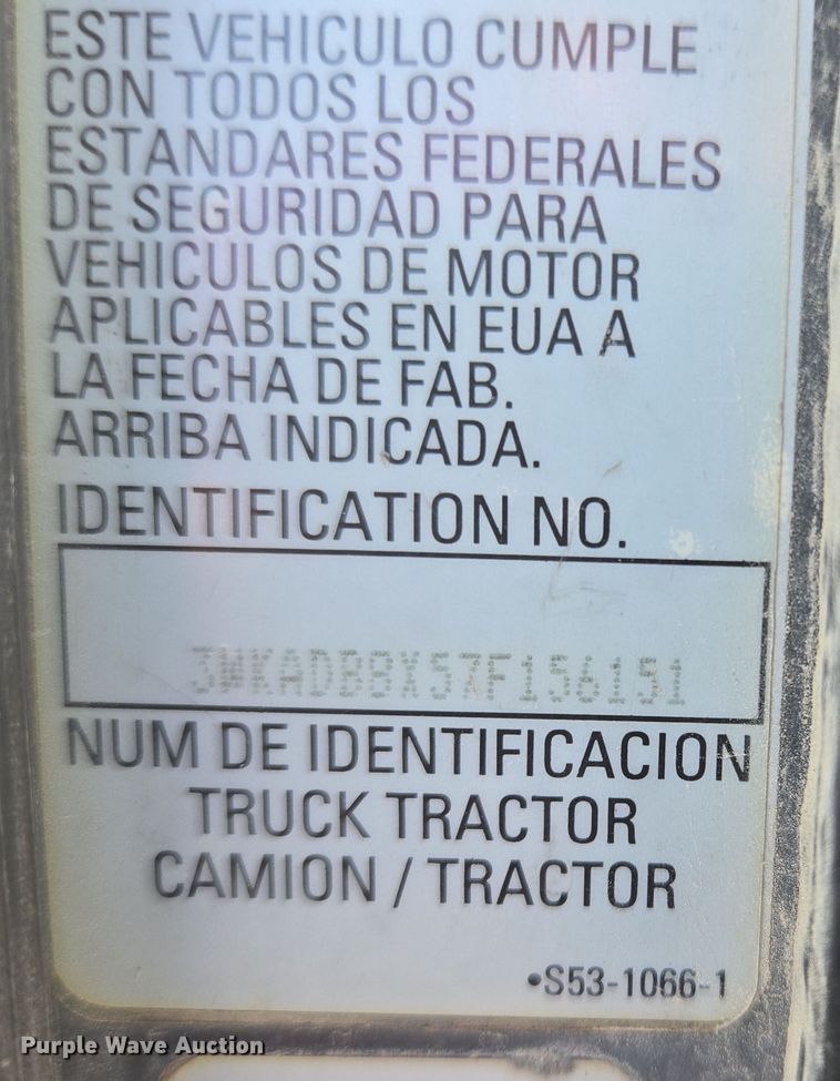 image for item EQ6895 2007 Kenworth T600 semi truck