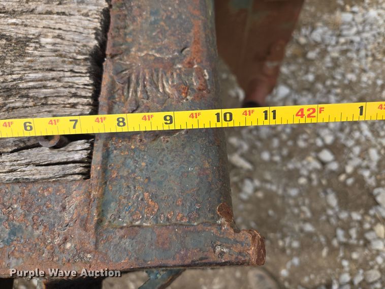 image for item EQ6896 1974 Flatbed trailer