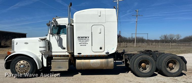 image for item ER1054 1998 Peterbilt 379 semi truck