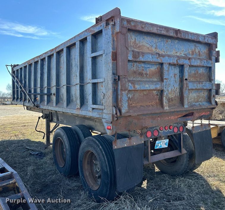 image for item ER1060 1987 Dorsey 26-DST end dump trailer