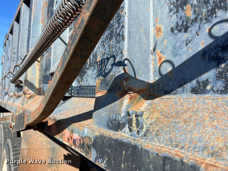 image for item ER1060 1987 Dorsey 26-DST end dump trailer
