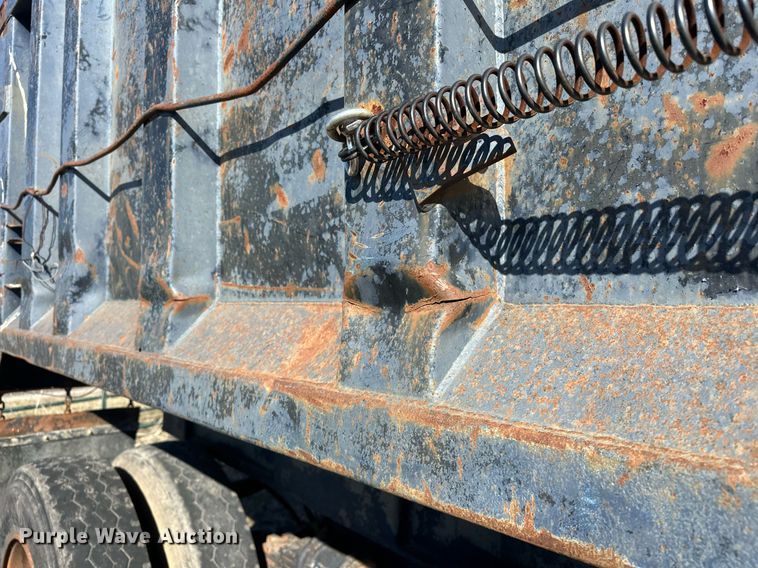 image for item ER1060 1987 Dorsey 26-DST end dump trailer
