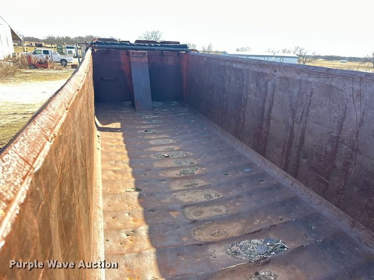 image for item ER1060 1987 Dorsey 26-DST end dump trailer