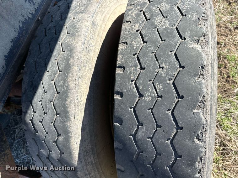 image for item ER1060 1987 Dorsey 26-DST end dump trailer