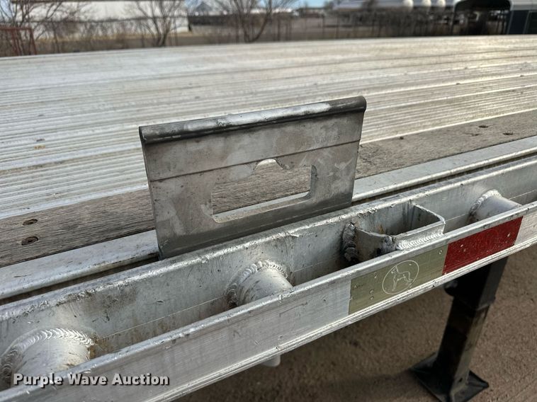 image for item ER8905 2017 Great Dane FXP-0024-00048 flatbed trailer