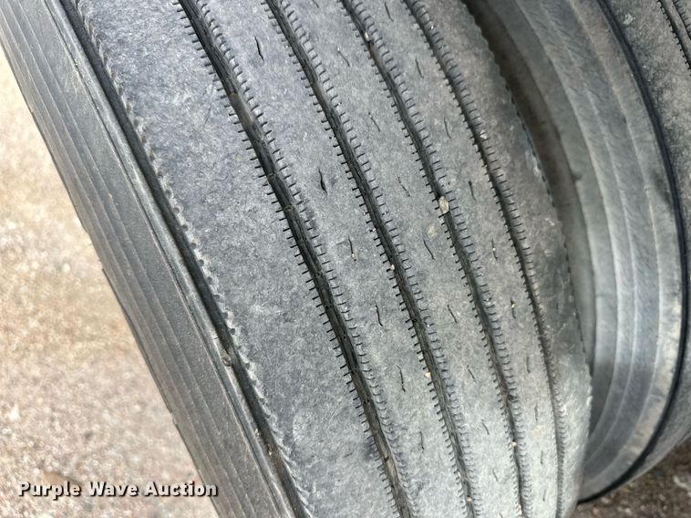 image for item ER8905 2017 Great Dane FXP-0024-00048 flatbed trailer