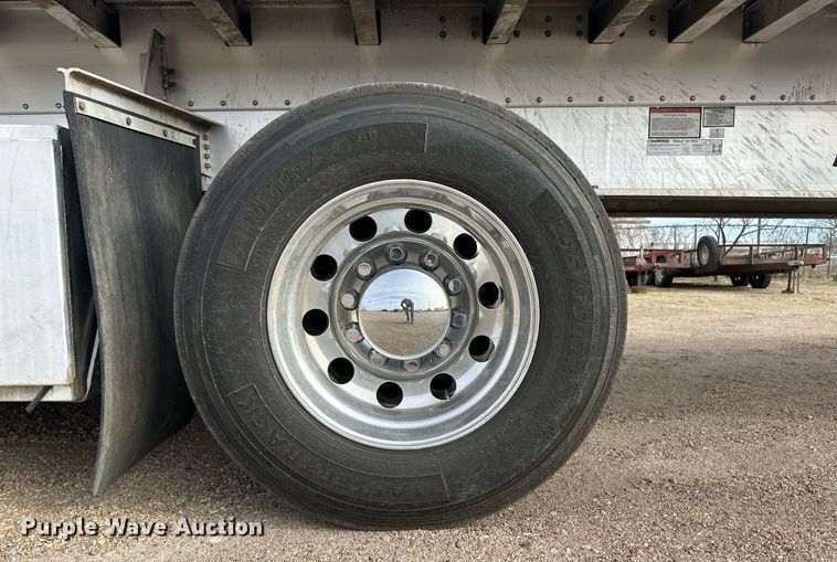 image for item ER8905 2017 Great Dane FXP-0024-00048 flatbed trailer