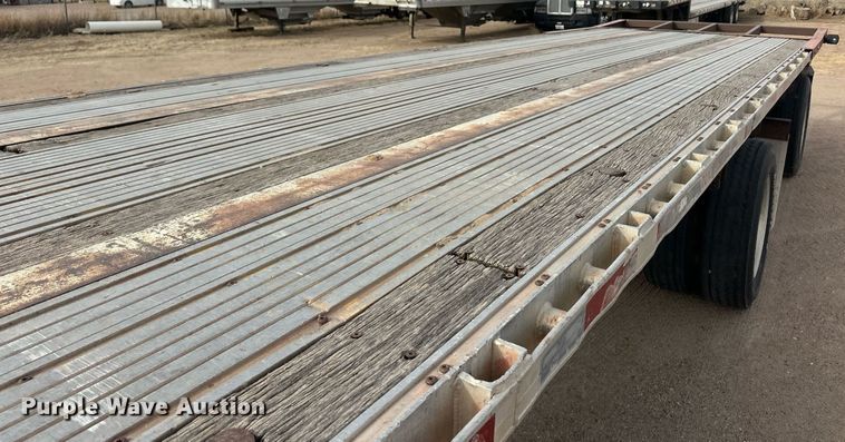 image for item ER8906 2000 Dorsey DGTC-48 flatbed trailer