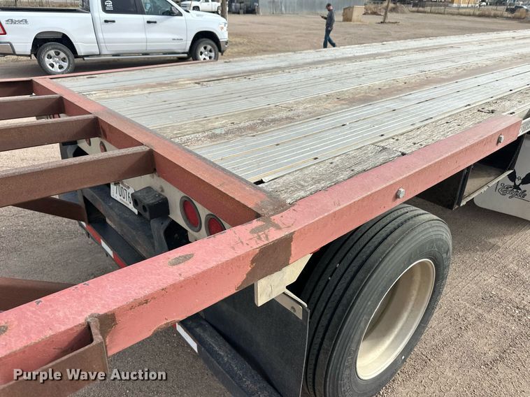 image for item ER8906 2000 Dorsey DGTC-48 flatbed trailer