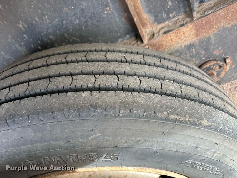 image for item ER8906 2000 Dorsey DGTC-48 flatbed trailer