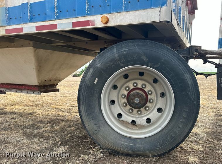 image for item ER8907 1976 (2) 1976 Stone grain trailers