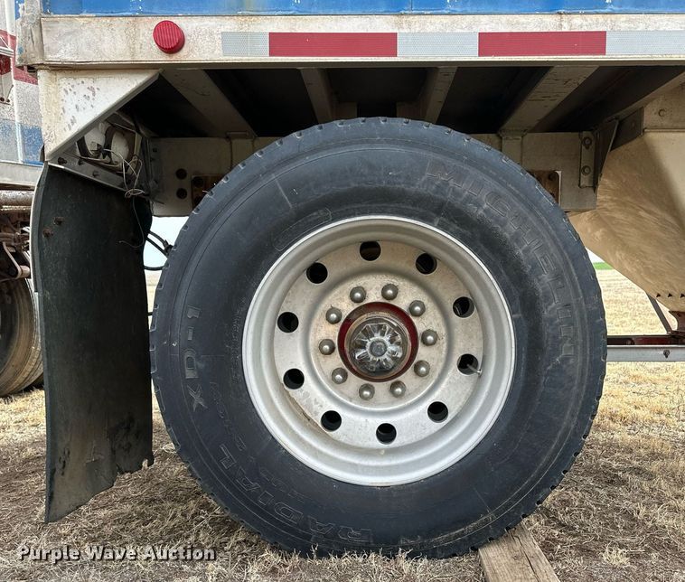 image for item ER8907 1976 (2) 1976 Stone grain trailers
