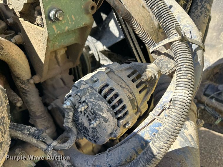 image for item ER8935 1993 Kenworth T600 semi truck