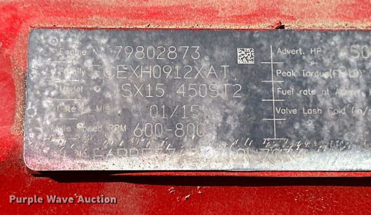 image for item ER8936 2016 Peterbilt 579 semi truck