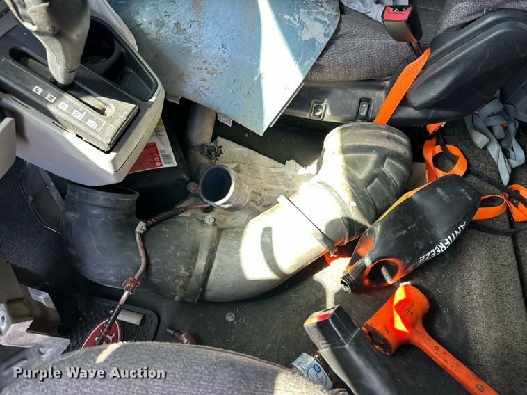 image for item ER8936 2016 Peterbilt 579 semi truck