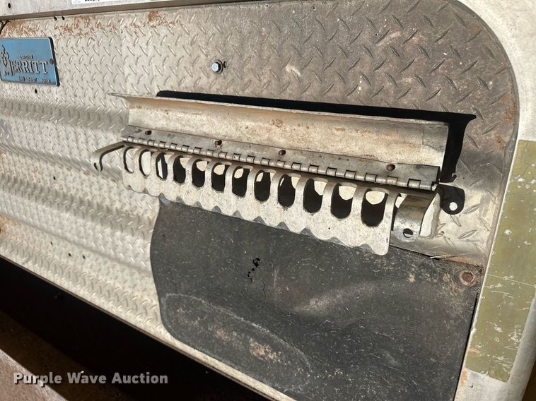 image for item ER8954 Merritt headache rack