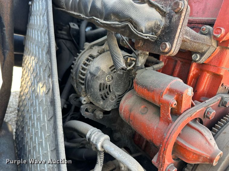 image for item ER8968 2012 Peterbilt 587 semi truck