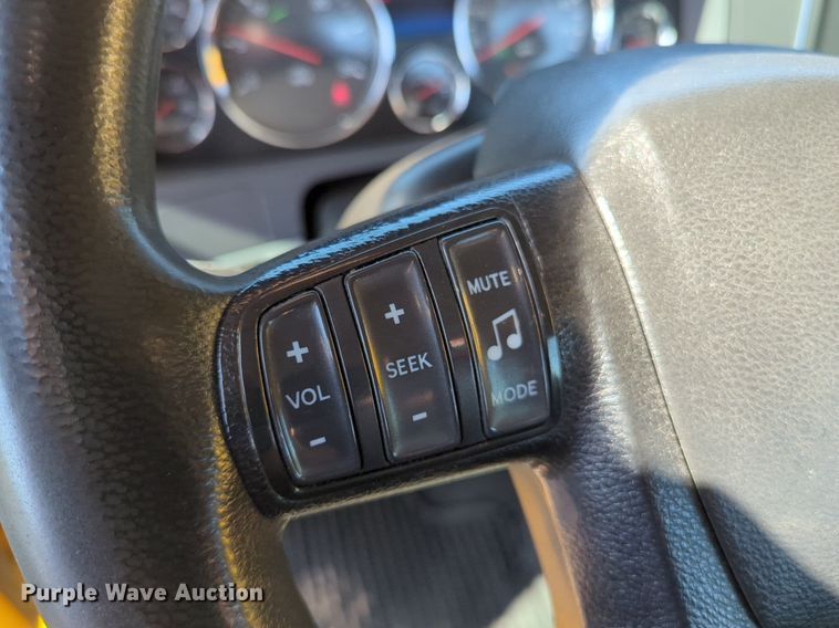 image for item NG9417 2021 Kenworth T680 semi truck