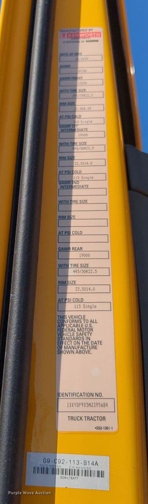 image for item NG9417 2021 Kenworth T680 semi truck