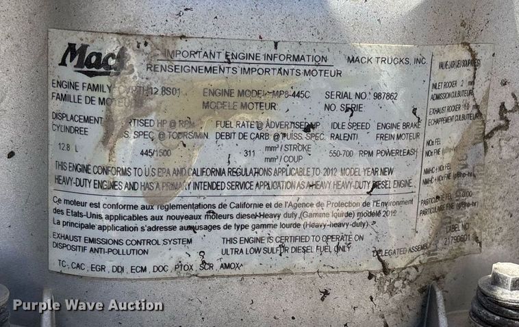 image for item OB9517 2013 Mack CHU613 semi truck