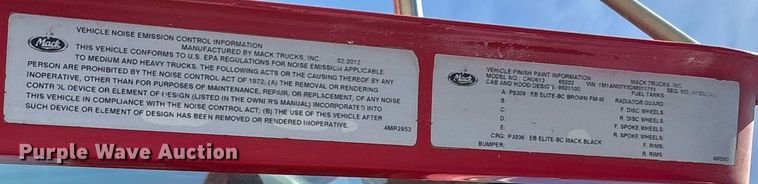 image for item OB9517 2013 Mack CHU613 semi truck