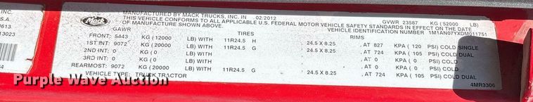 image for item OB9517 2013 Mack CHU613 semi truck