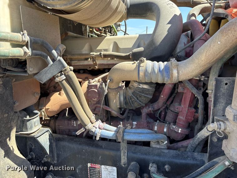 image for item OB9518 2013 Mack CHU613 semi truck