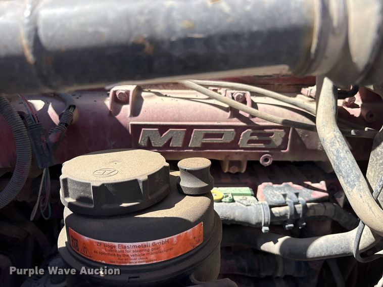 image for item OB9518 2013 Mack CHU613 semi truck