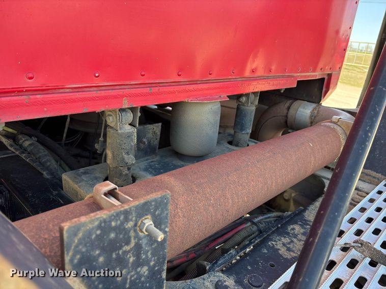 image for item OB9519 2012 Mack CHU613 semi truck