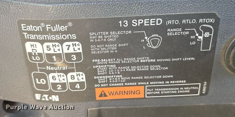 image for item OB9519 2012 Mack CHU613 semi truck