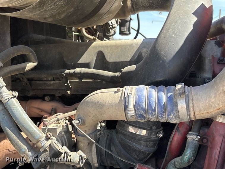 image for item OB9519 2012 Mack CHU613 semi truck