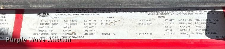 image for item OB9519 2012 Mack CHU613 semi truck