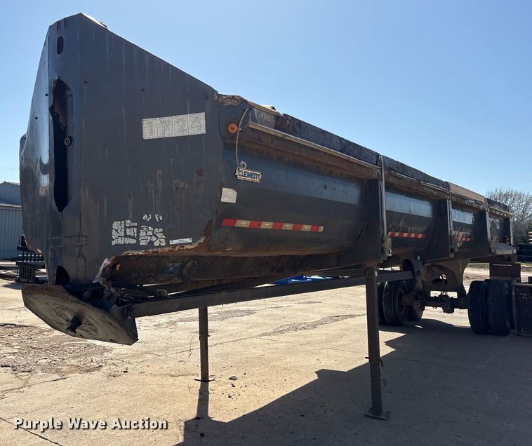 image for item OB9551 2005 Clement Industries Trailers Starlite end dump trailer