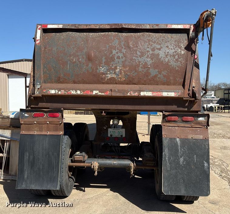 image for item OB9551 2005 Clement Industries Trailers Starlite end dump trailer