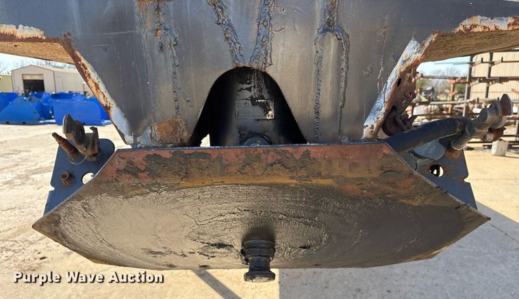 image for item OB9551 2005 Clement Industries Trailers Starlite end dump trailer