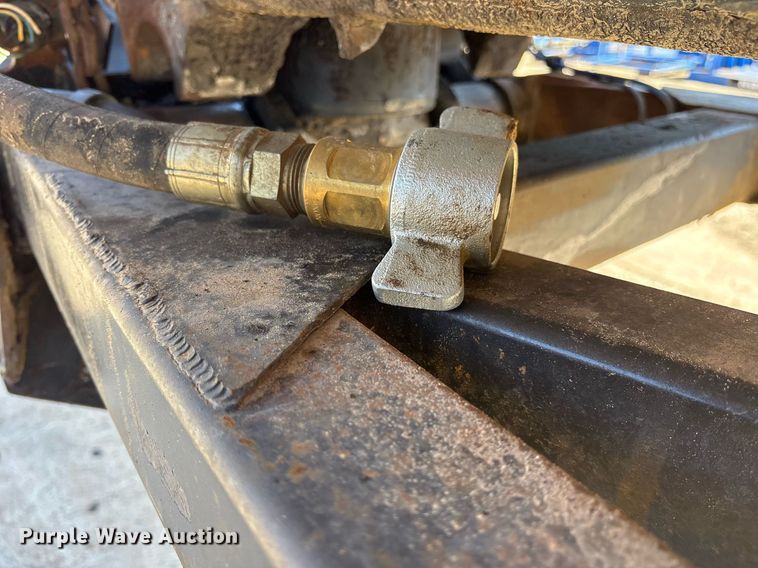 image for item OB9551 2005 Clement Industries Trailers Starlite end dump trailer