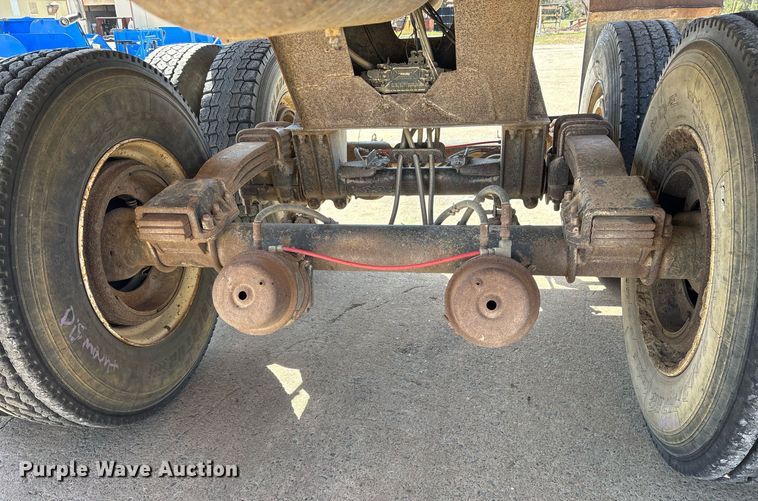 image for item OB9551 2005 Clement Industries Trailers Starlite end dump trailer