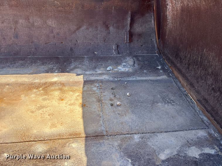 image for item OB9551 2005 Clement Industries Trailers Starlite end dump trailer